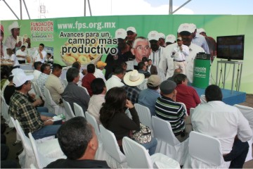 Las conferencias en el stand de Fundación Produce Sinaloa, A. C., tienen gran aceptación por productores y técnicos.